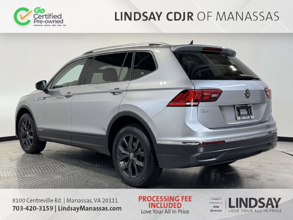 Used 2024 Volkswagen Tiguan SE AWD/4WD image 6