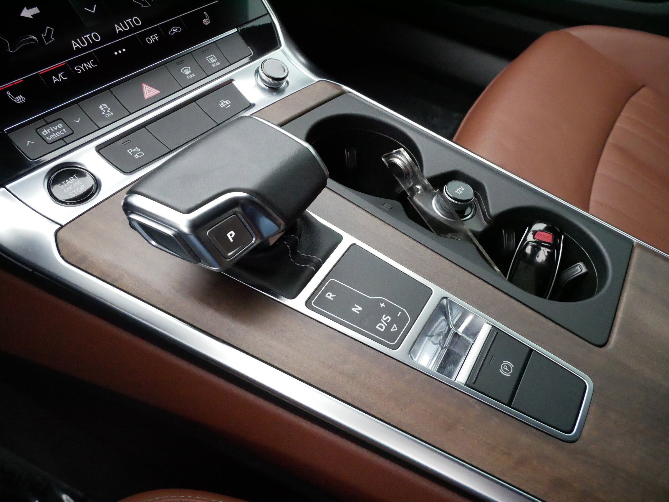 Used 2024 Audi A6 2.0T Premium w/ Convenience Package image 24