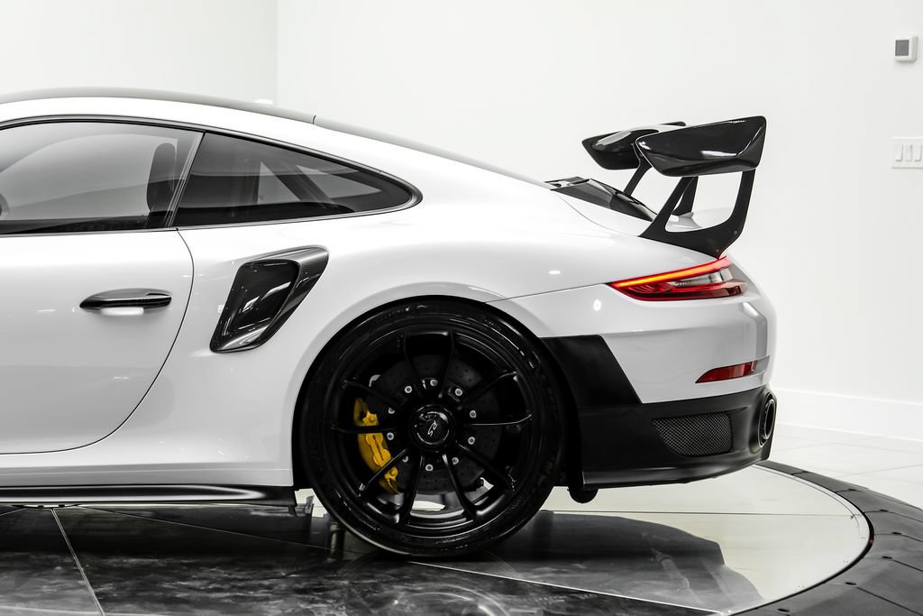 Used 2018 Porsche 911 GT2 RS RWD image 14
