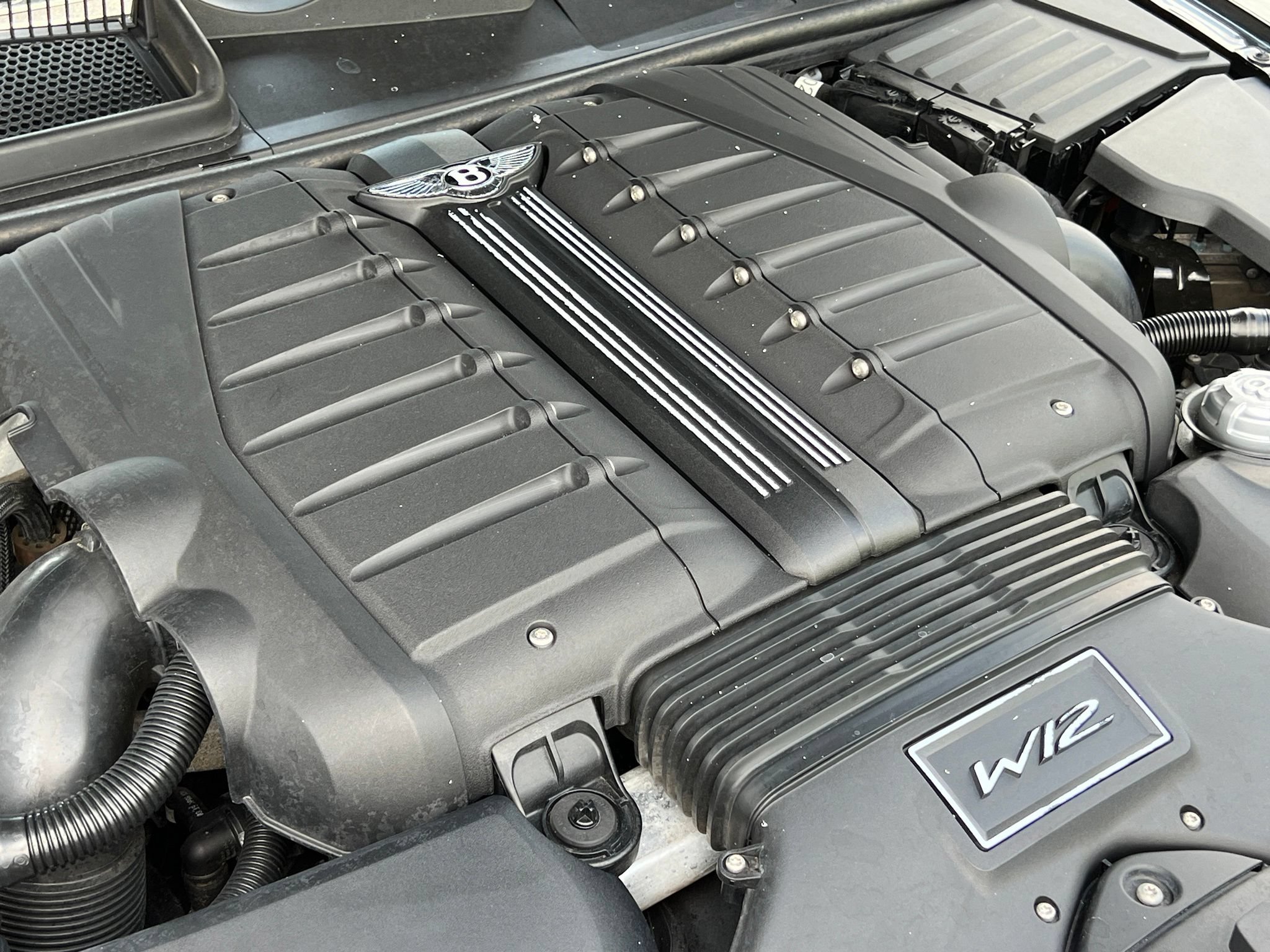 Used 2020 Bentley Bentayga Speed AWD/4WD image 37