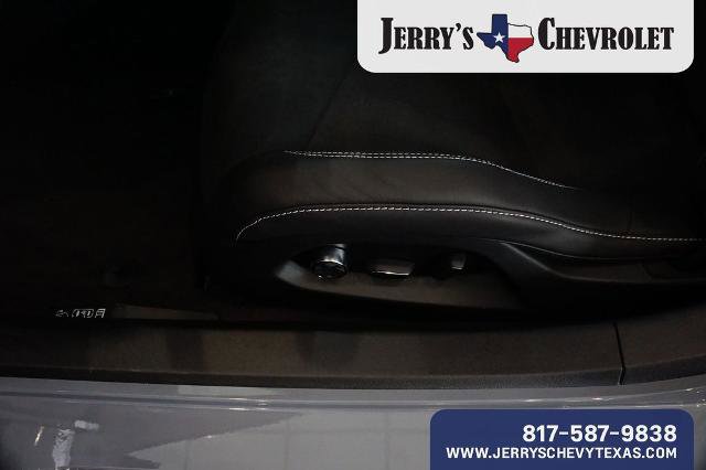 New 2025 Chevrolet Corvette E-Ray w/ Stealth Interior Trim Package AWD/4WD image 13