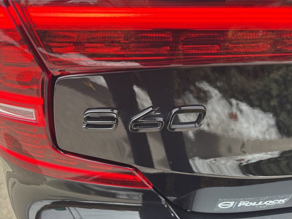 Certified 2023 Volvo S60 B5 Plus w/ Climate Package image 10