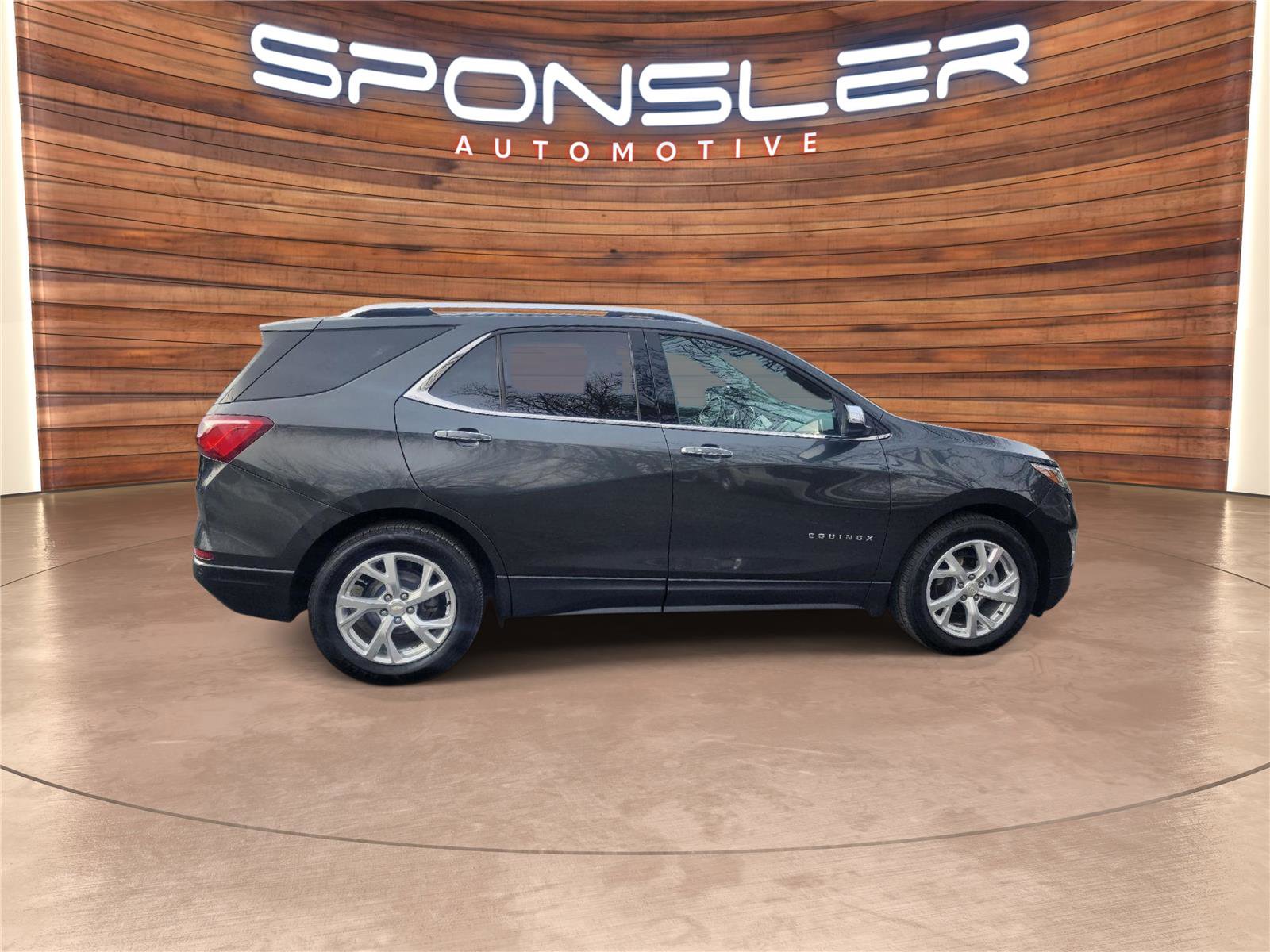 Used 2020 Chevrolet Equinox Premier image 8