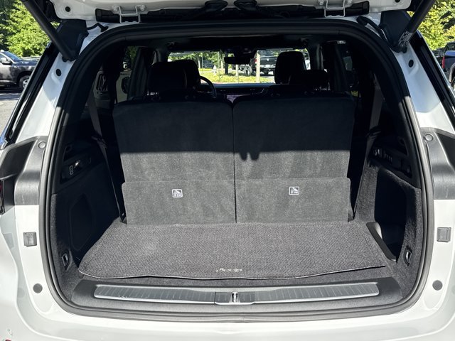 Certified 2025 Jeep Grand Cherokee L Summit AWD/4WD image 22