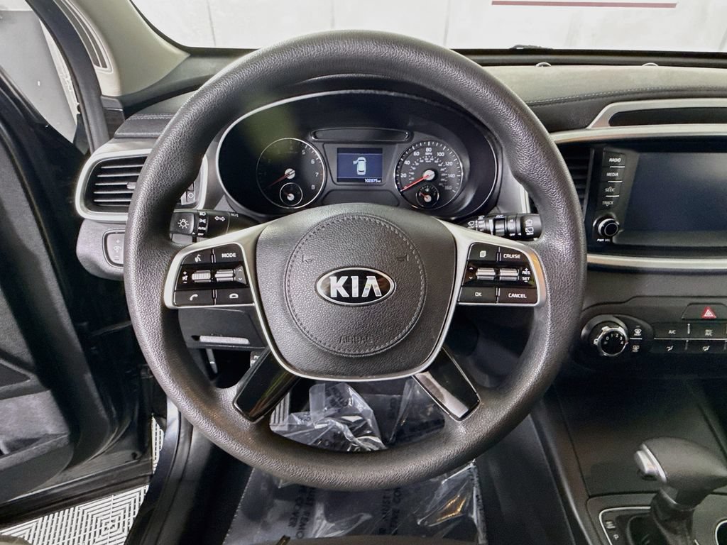 Used 2020 Kia Sorento FWD V6 image 18