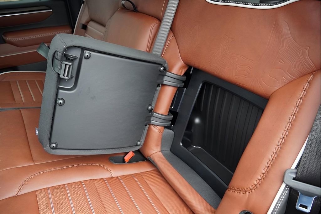 New 2026 GMC Sierra 2500 Denali Ultimate w/ Max Trailering Package image 38