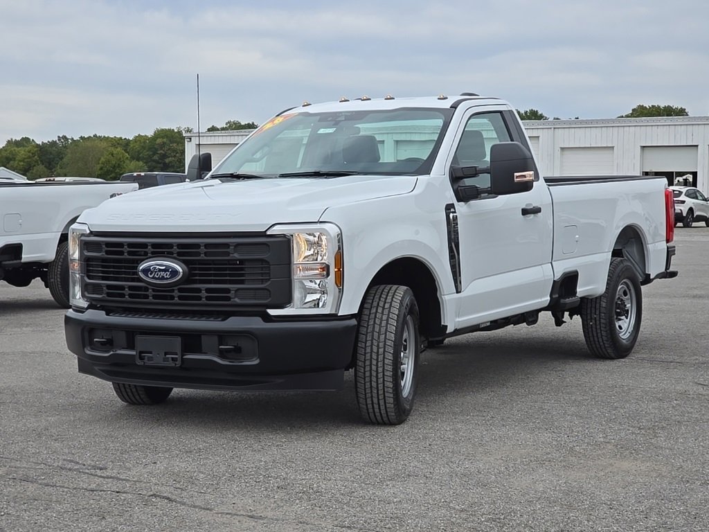 New 2026 Ford F250 XL image 3