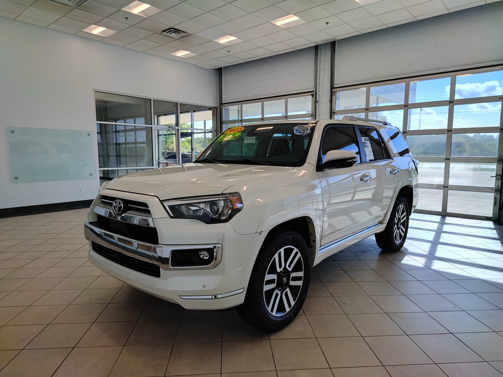 Used 2023 Toyota 4Runner Limited AWD/4WD image 7