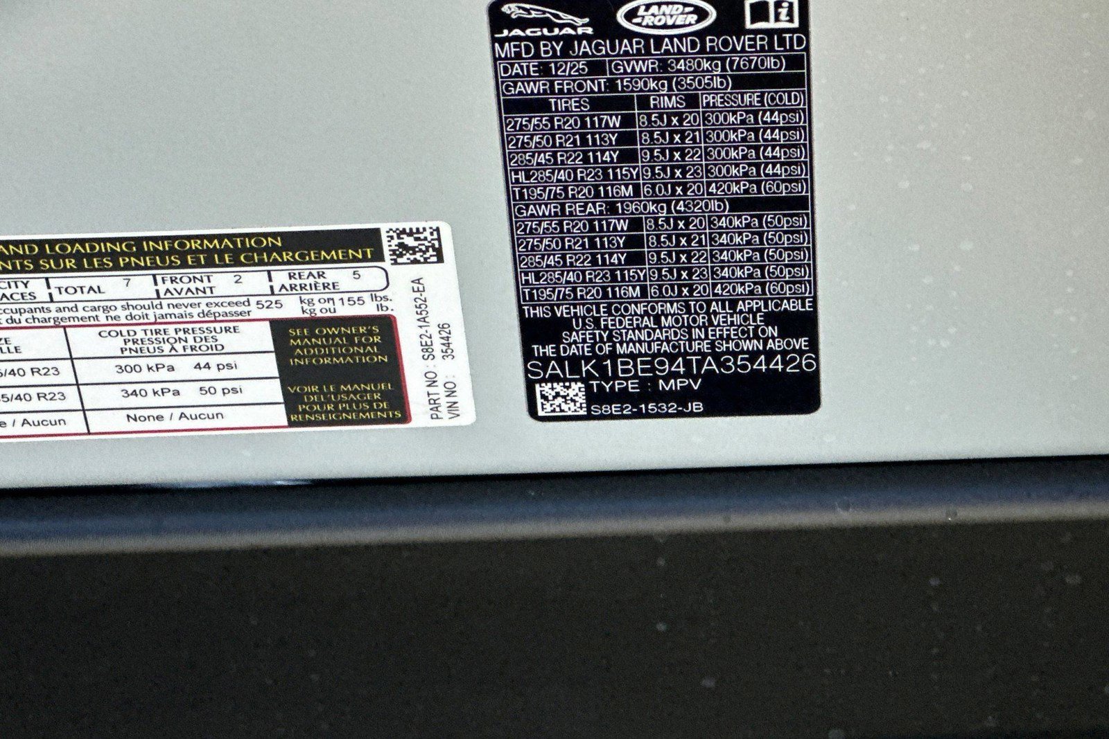 New 2026 Land Rover Range Rover Long Wheelbase Autobiography image 17