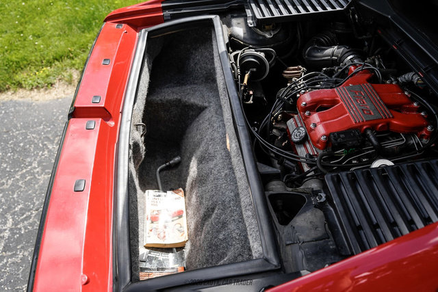 Used 1988 Pontiac Fiero GT RWD image 18