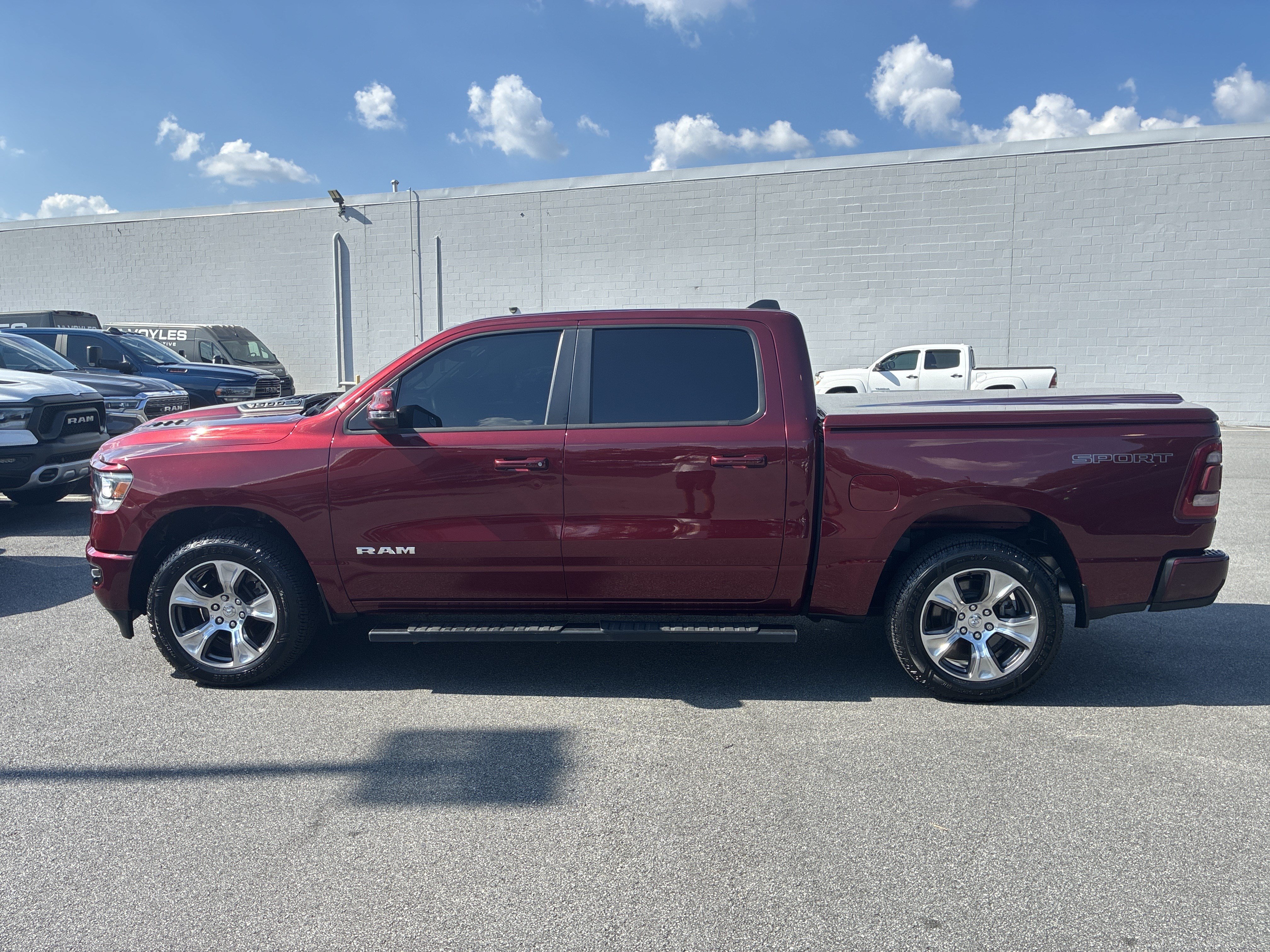 Used 2023 RAM 1500 Laramie AWD/4WD image 4