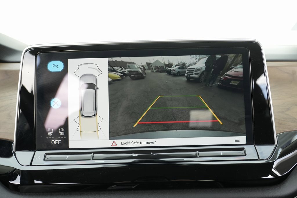 Used 2024 Volkswagen Atlas SE image 55