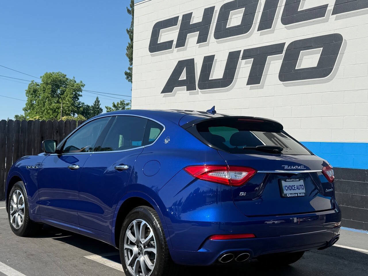 Used 2019 Maserati Levante AWD/4WD image 29