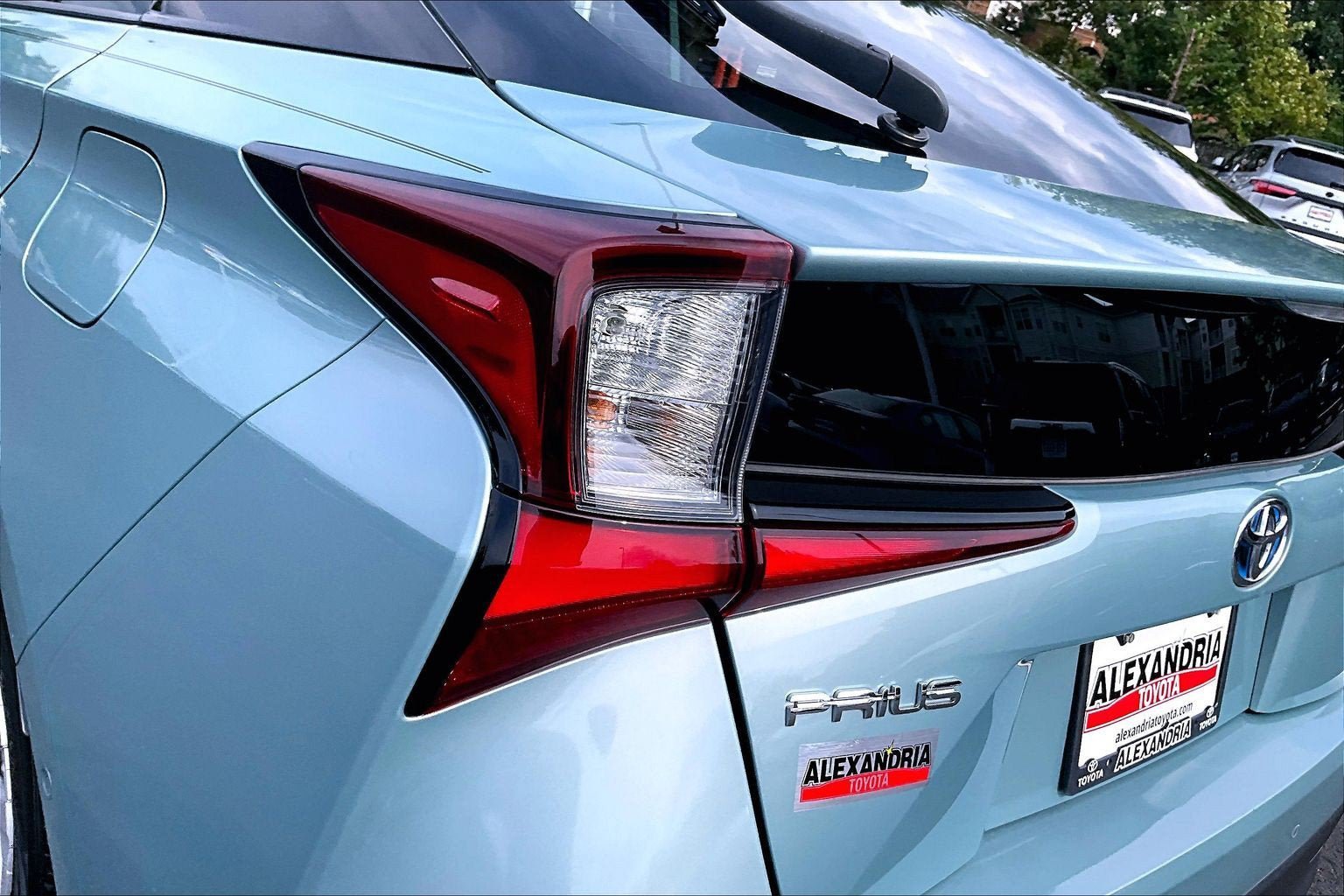 Used 2019 Toyota Prius LE FWD image 26