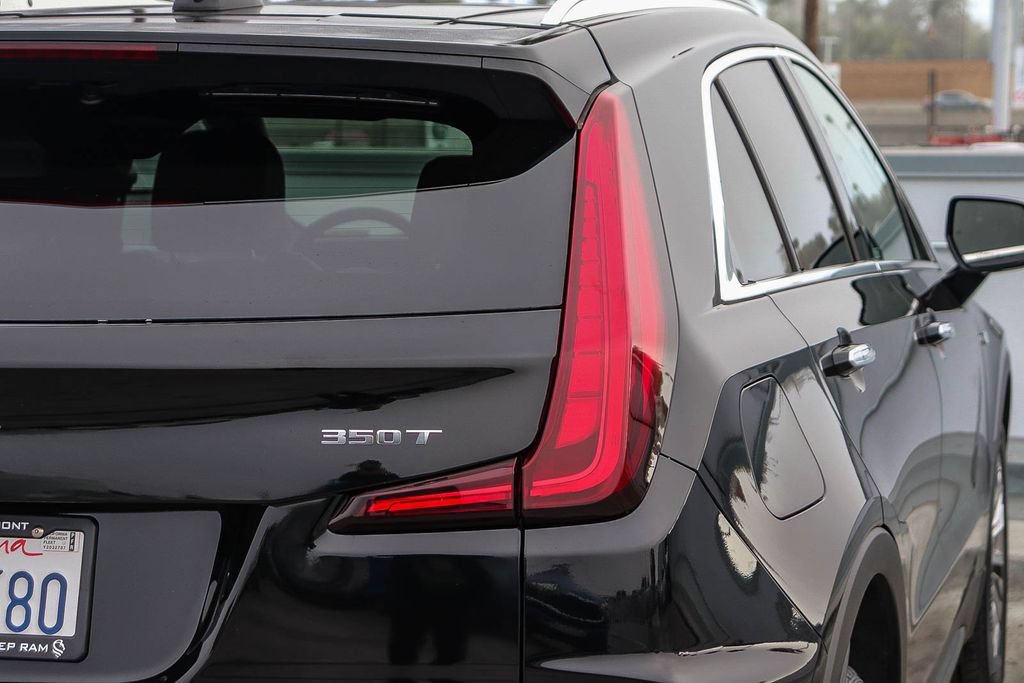 Used 2024 Cadillac XT4 Premium Luxury AWD/4WD image 10