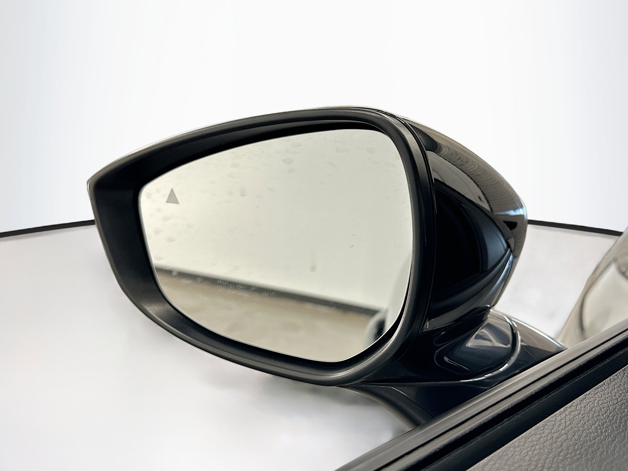 Used 2025 MAZDA CX-50 AWD 2.5 S w/ Preferred Package image 16