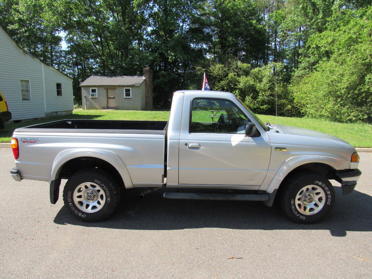 Used 2002 MAZDA B-Series Pickup 2WD Regular Cab B3000 image 4