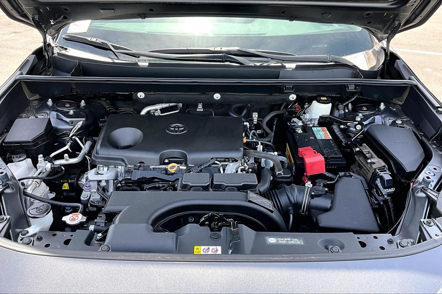 Used 2021 Toyota RAV4 XLE FWD image 9