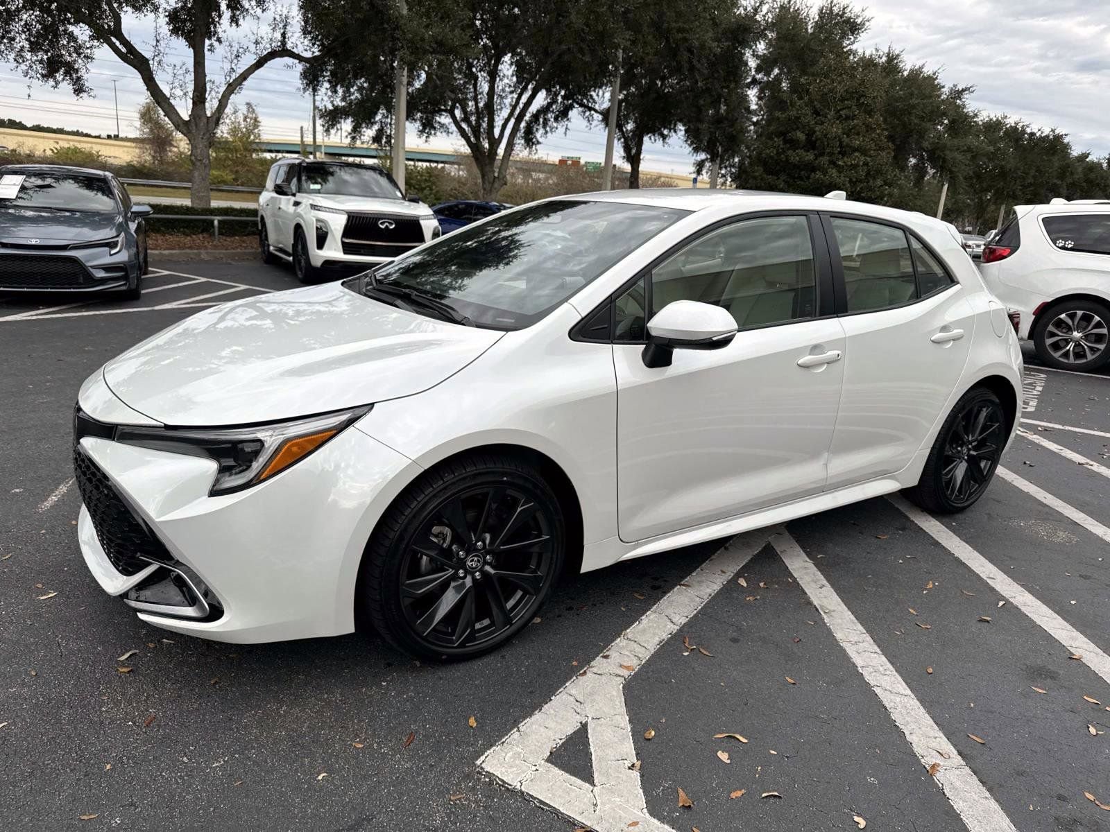 Used 2025 Toyota Corolla XSE image 5