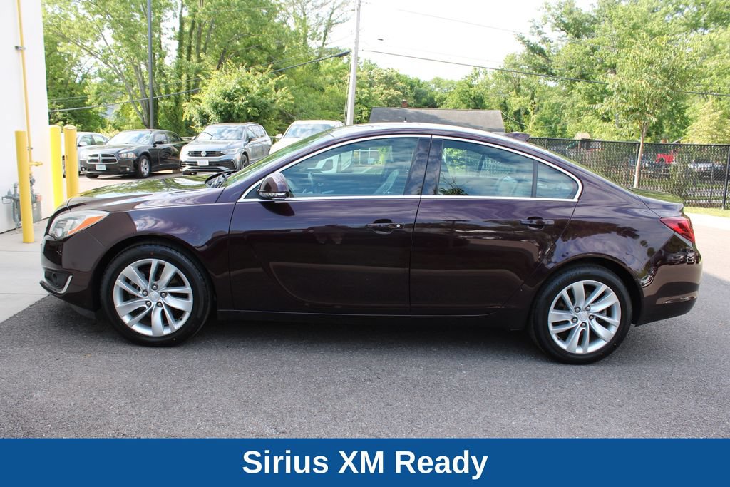 Used 2017 Buick Regal AWD image 12