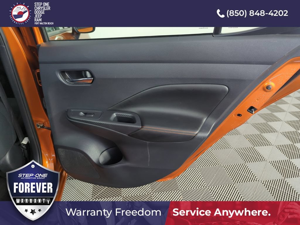 Used 2021 Nissan Versa SR FWD image 28