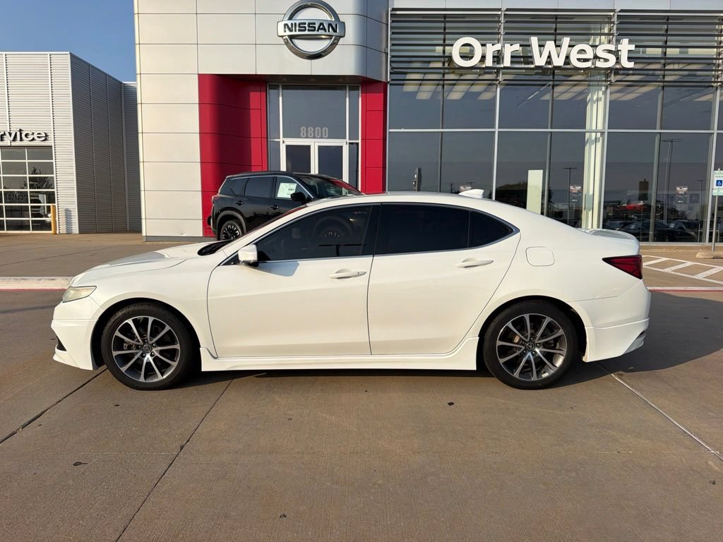 Used 2017 Acura TLX V6 w/ Advance Package FWD image 2