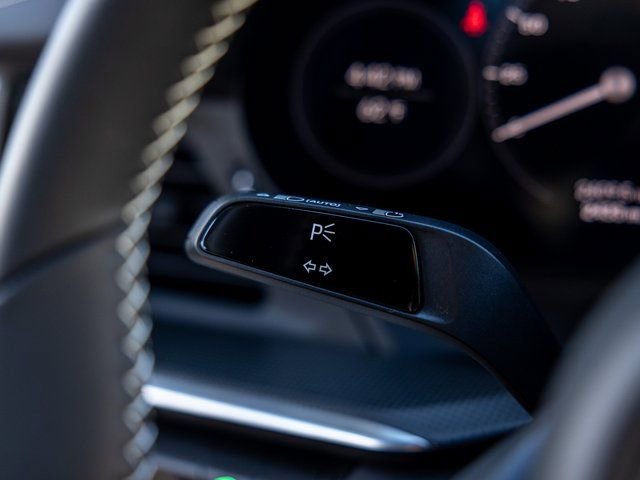 Certified 2024 Porsche 911 Carrera 4S AWD/4WD image 41