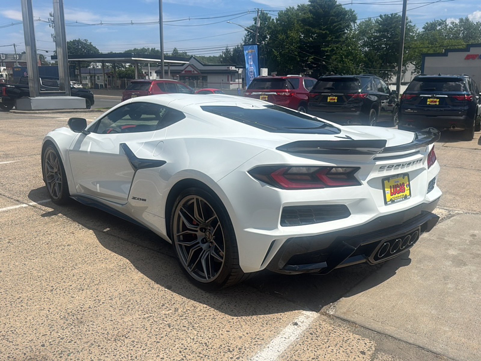 New 2027 Chevrolet Corvette Z06 RWD image 6