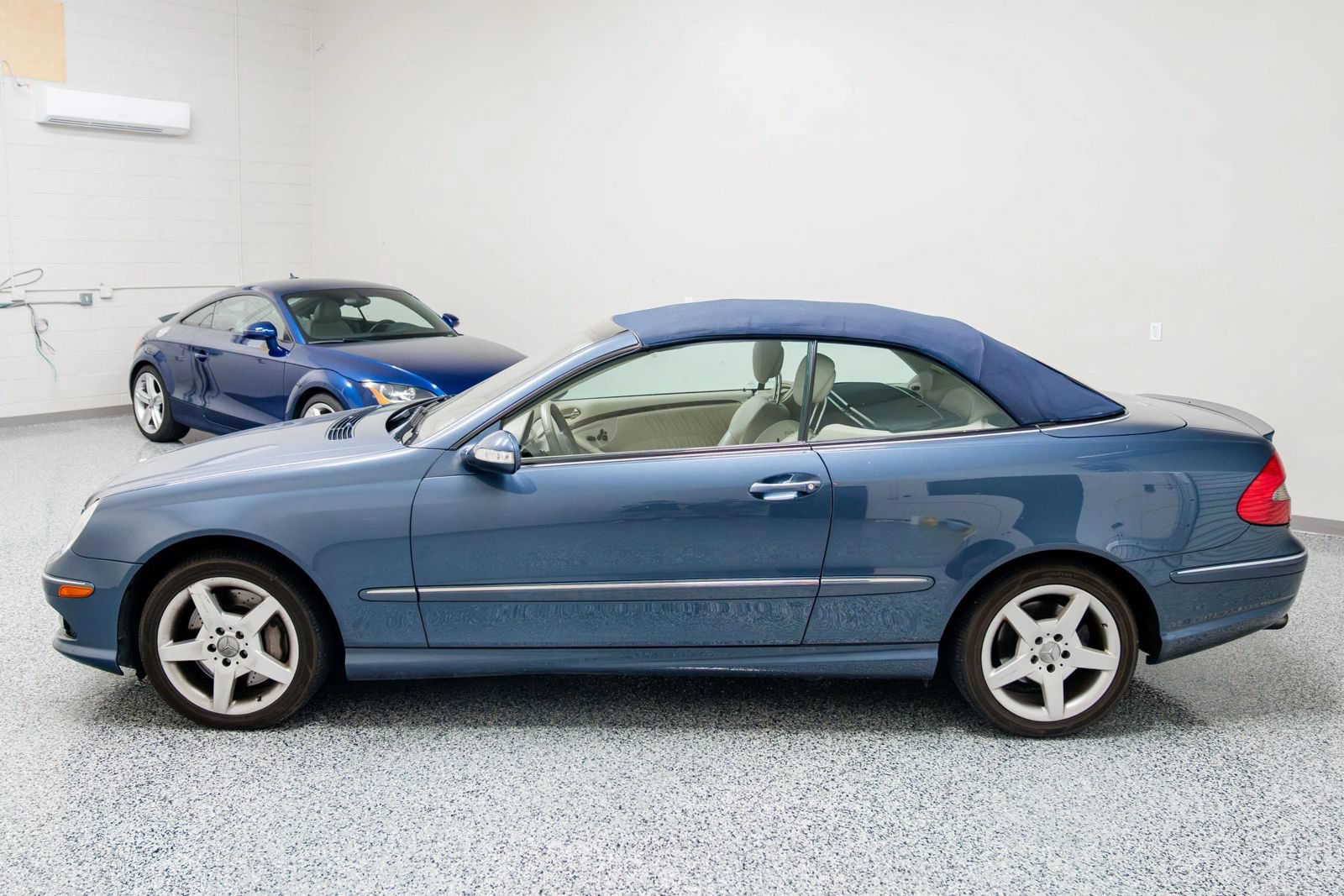 Used 2007 Mercedes-Benz CLK 550 Cabriolet image 6
