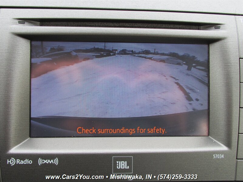 Used 2015 Toyota Prius Five FWD image 30