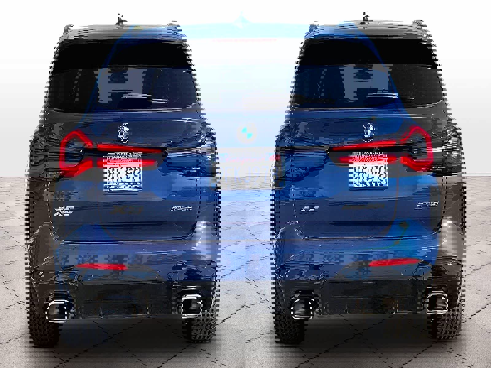 Used 2023 BMW X3 xDrive30i w/ M Sport Package image 6