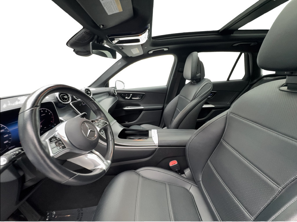 Used 2024 Mercedes-Benz GLC 300 image 22
