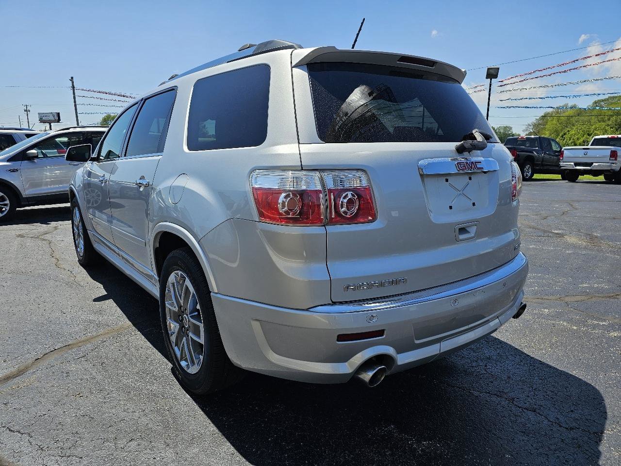 Used 2012 GMC Acadia Denali AWD/4WD image 33