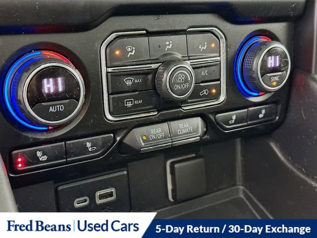 Used 2022 Chevrolet Suburban Z71 image 18