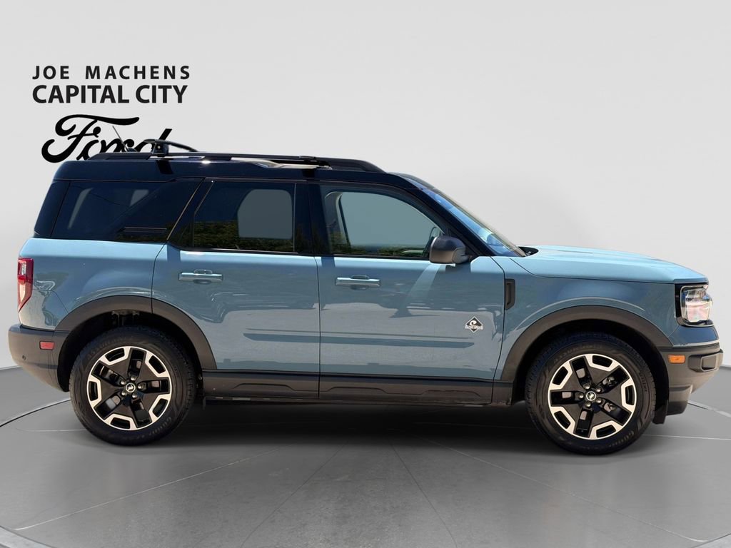 Used 2021 Ford Bronco Sport Outer Banks w/ Outer Banks Package AWD/4WD image 3
