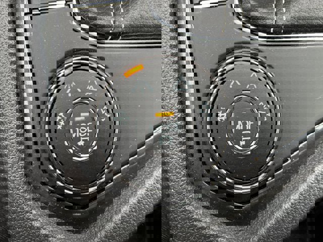 Used 2022 Volkswagen Tiguan SEL R-Line image 27