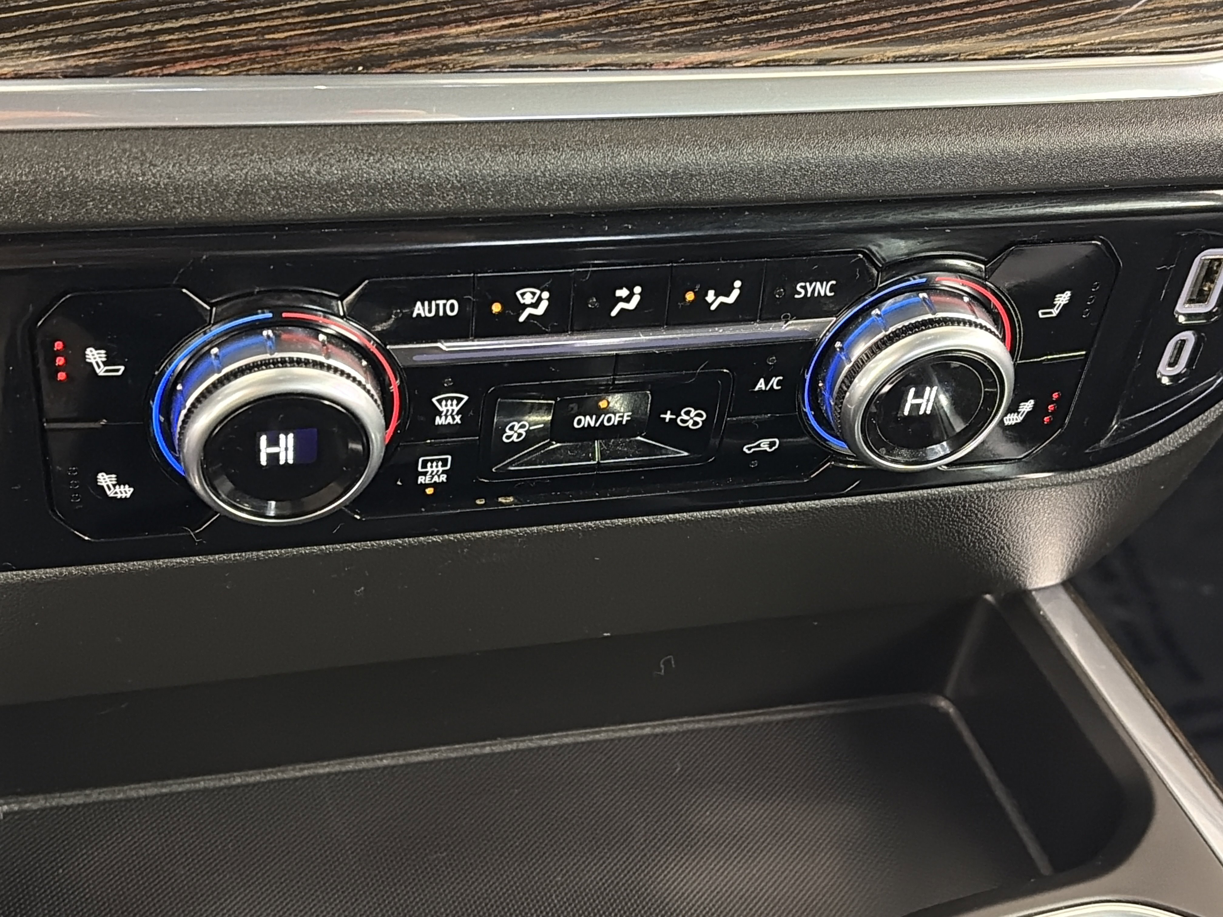 Used 2025 GMC Sierra 1500 Elevation w/ X31 Off-Road Package image 25