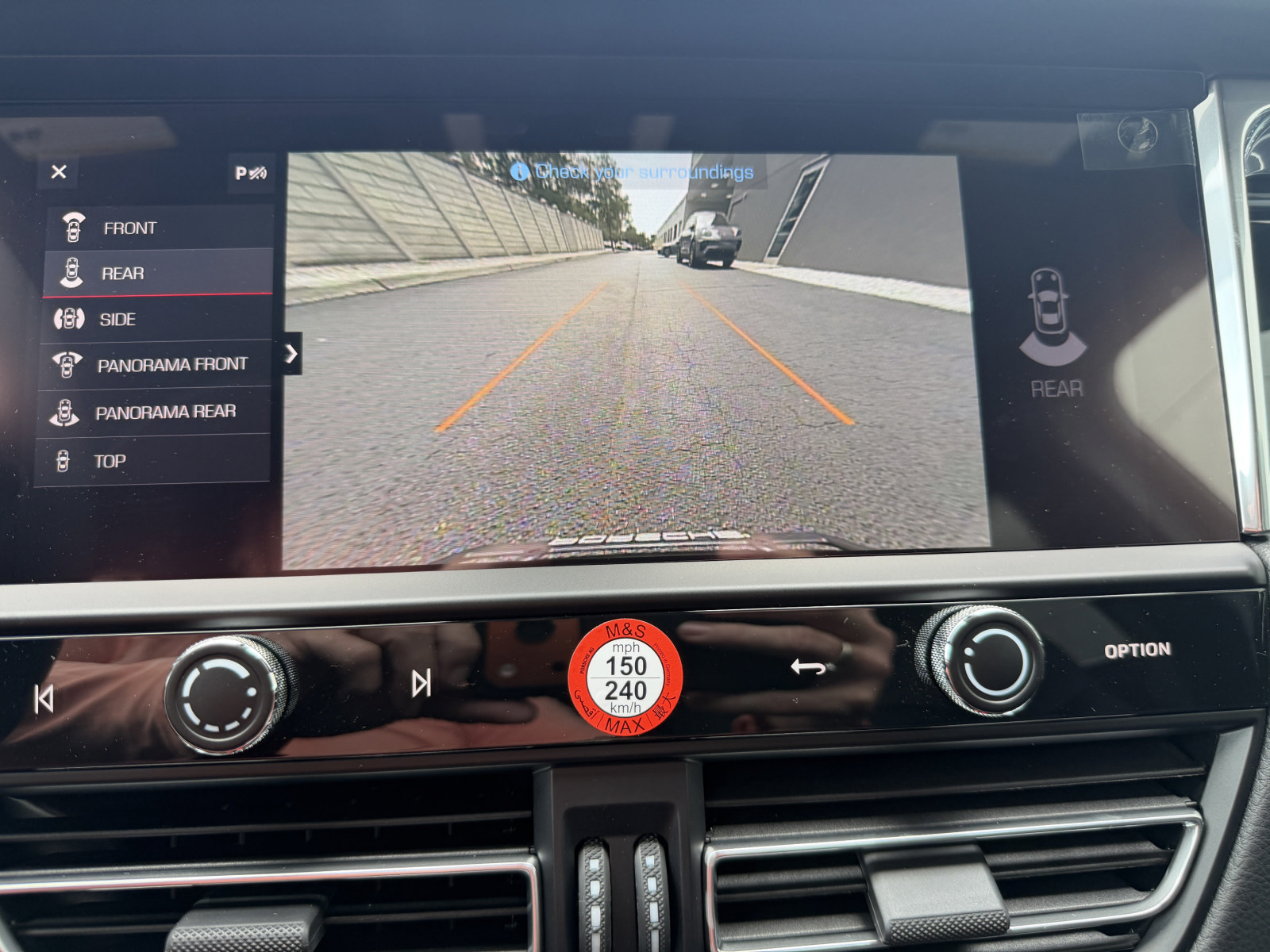 New 2026 Porsche Macan AWD/4WD image 27