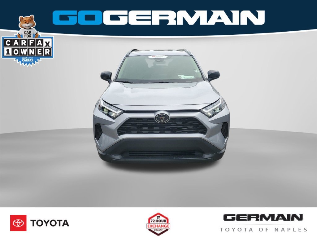 Certified 2025 Toyota RAV4 LE AWD/4WD image 3