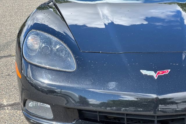 Used 2005 Chevrolet Corvette Convertible w/ Preferred Equipment Group image 42
