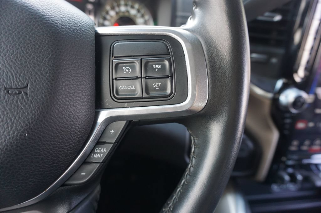 Used 2022 RAM 2500 Laramie AWD/4WD image 9