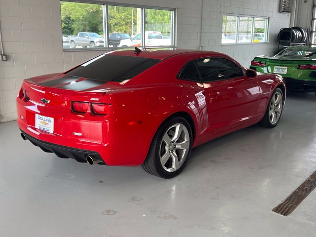 Used 2010 Chevrolet Camaro SS w/ RS Package RWD image 3