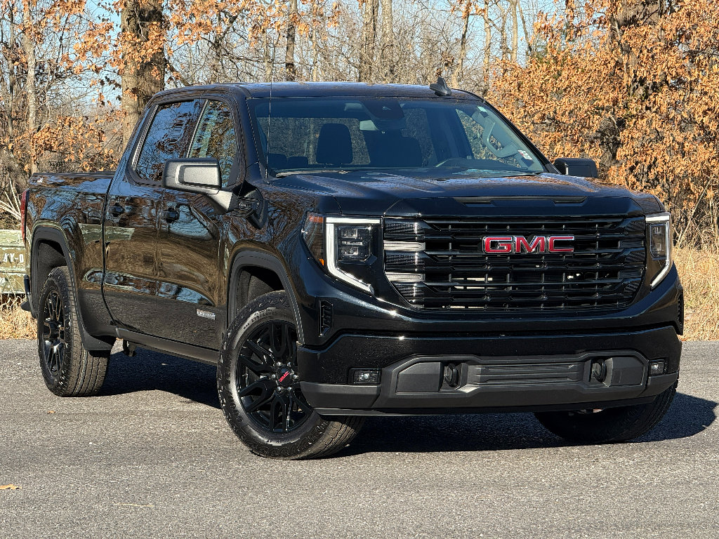 Used 2024 GMC Sierra 1500 Elevation image 12