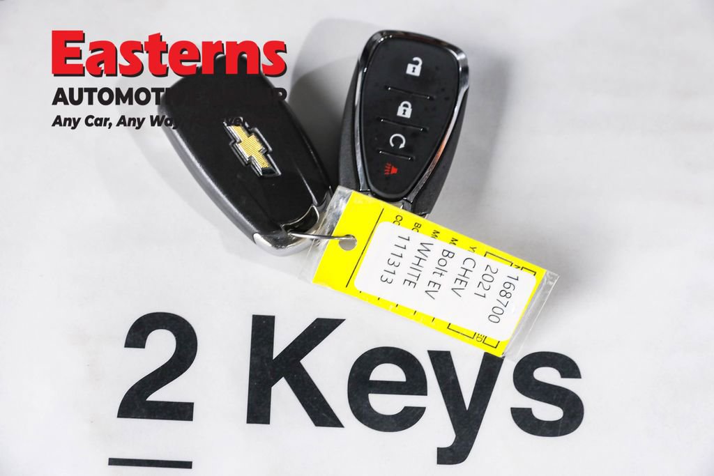 Used 2021 Chevrolet Bolt LT image 24