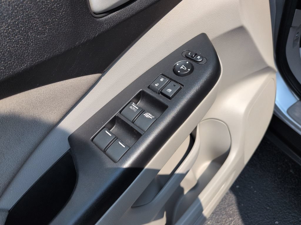 Used 2014 Honda CR-V EX image 12