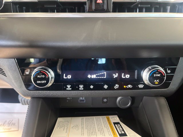 New 2026 Nissan Rogue SL AWD/4WD image 16