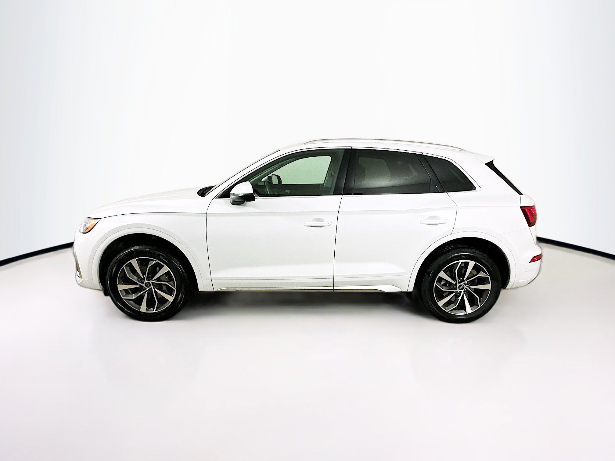 Used 2024 Audi Q5 2.0T Premium Plus image 9