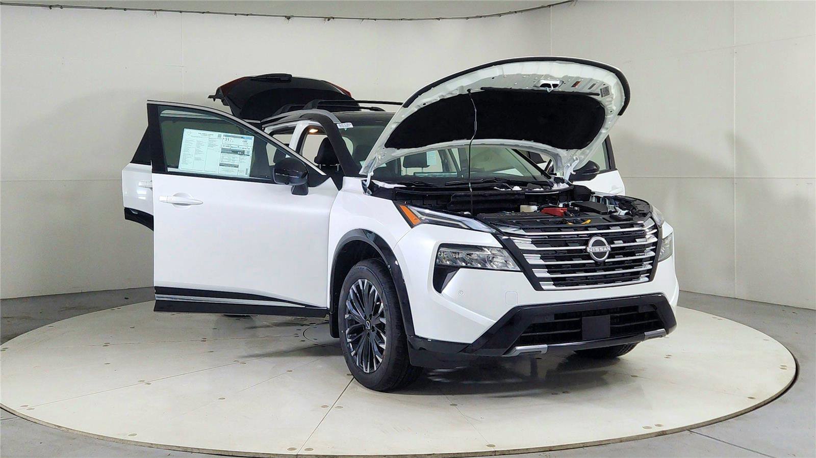 New 2026 Nissan Rogue Platinum w/ Platinum Premium Package image 9