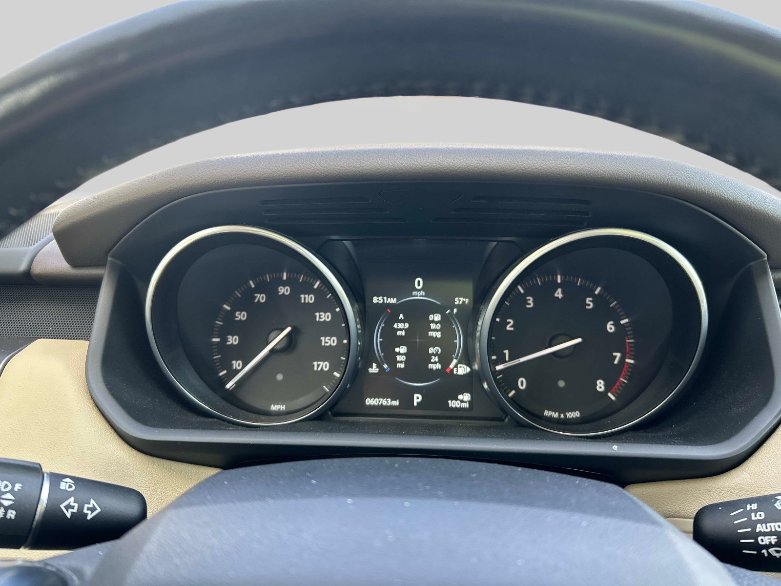 Used 2016 Land Rover Range Rover Sport SE AWD/4WD image 28