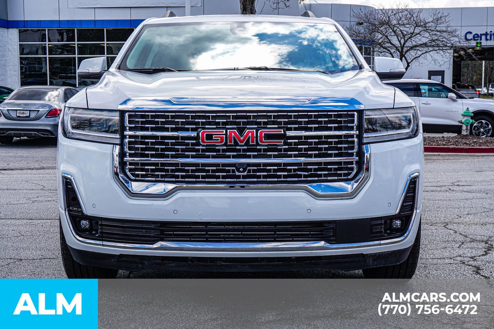 Used 2023 GMC Acadia Denali w/ Denali Ultimate Package AWD/4WD image 12